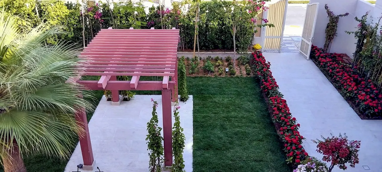 Marina Pergola Residence